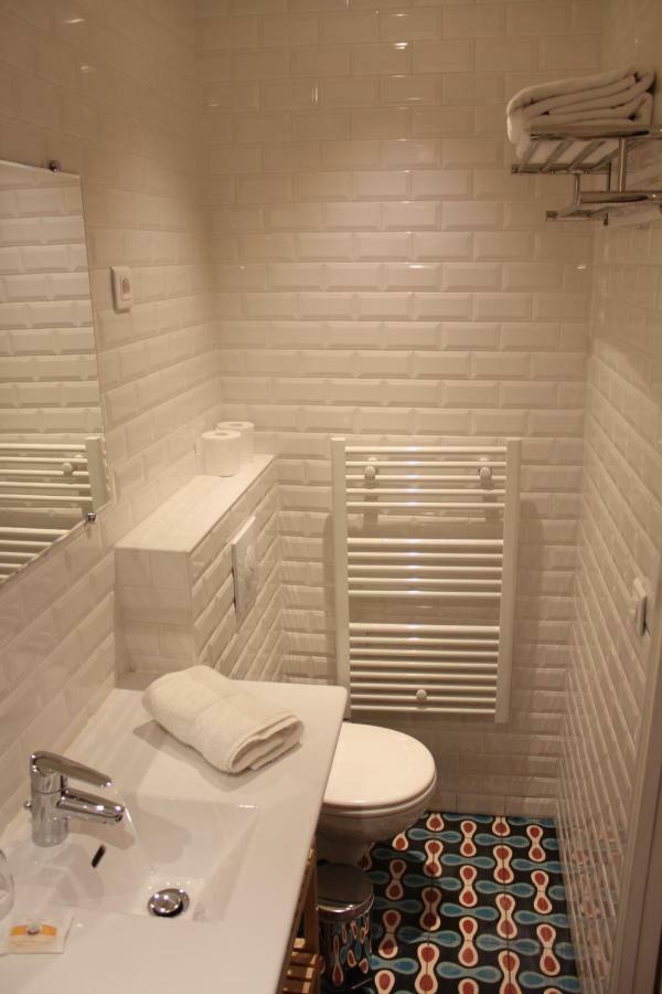 Les Toits De Paris Bed & Breakfast Ngoại thất bức ảnh