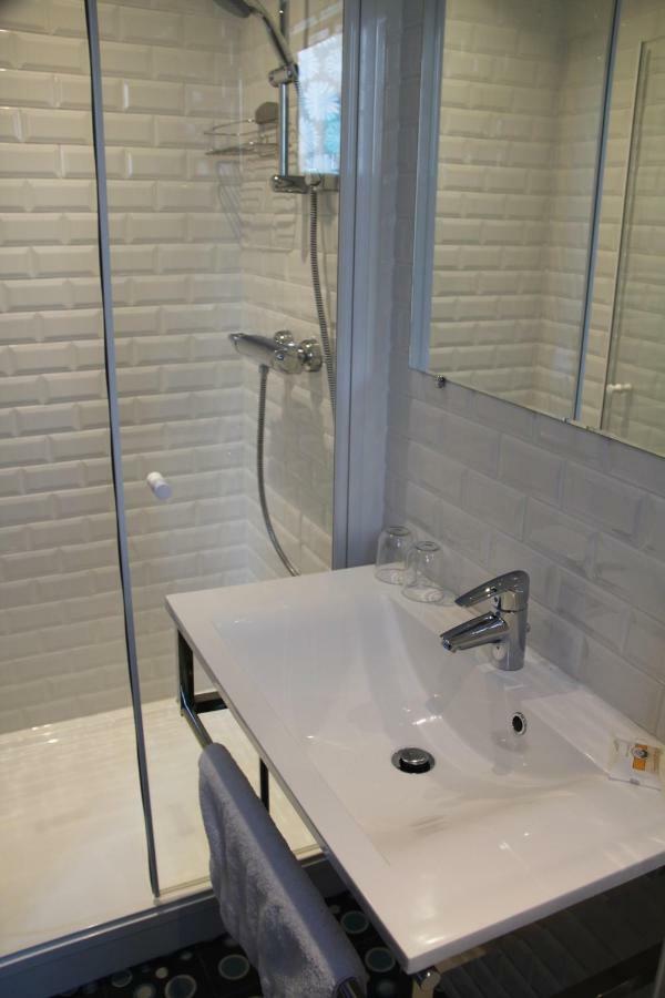 Les Toits De Paris Bed & Breakfast Ngoại thất bức ảnh