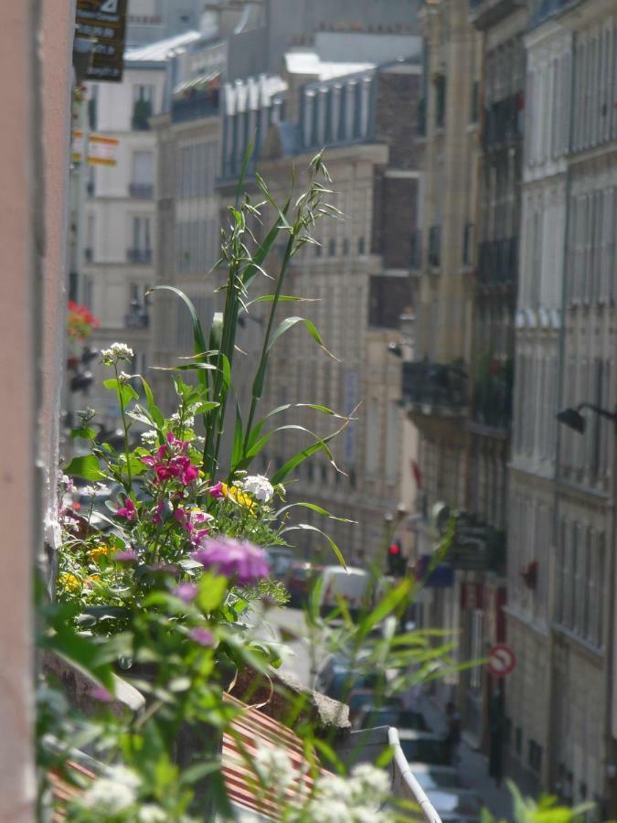 Les Toits De Paris Bed & Breakfast Ngoại thất bức ảnh